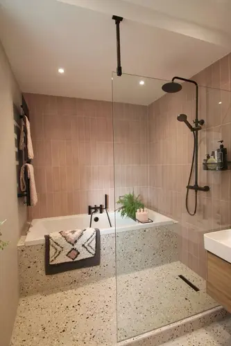 How to Combine Both Large and Small Tiles
